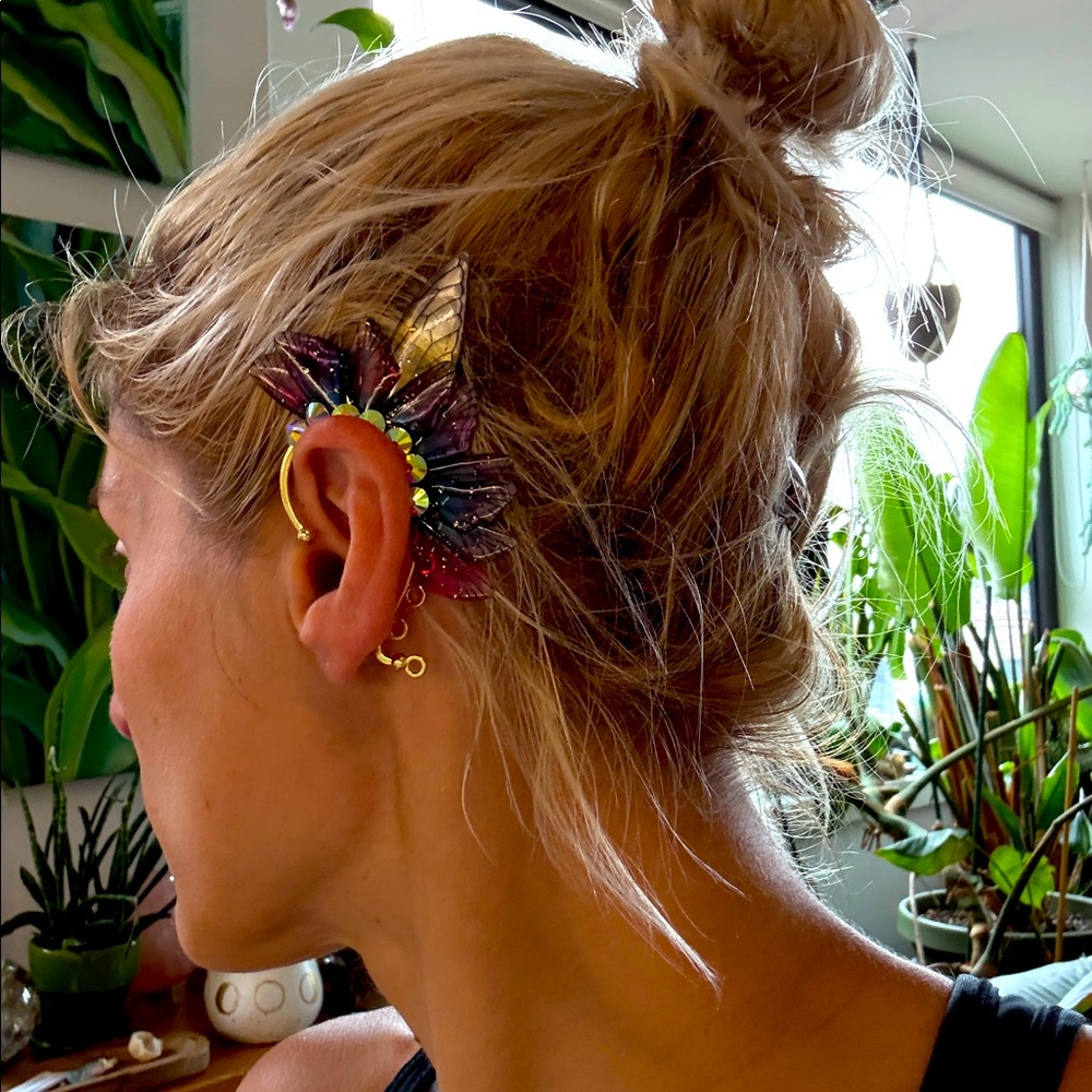 Colorful Winged Ear Cuff, fairy wing butterfly wing ear cuff, no pierce ears - Picture 3 of 3